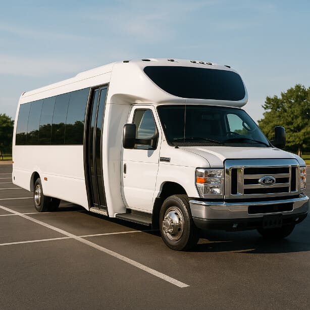 Chino Minibus Company 20 Passenger Minibus