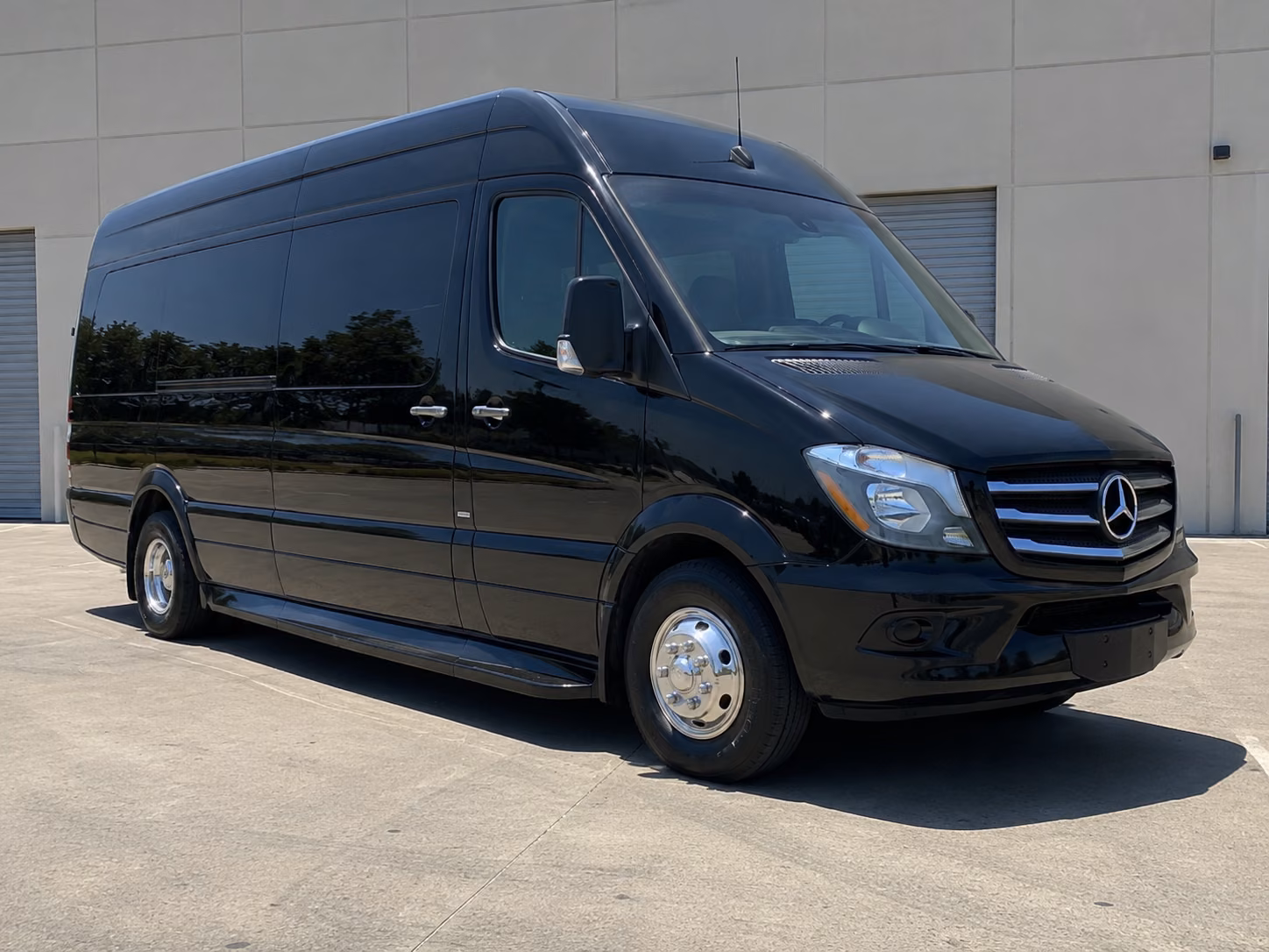 arrange transportation for your next bachelor or bachelorette party 5