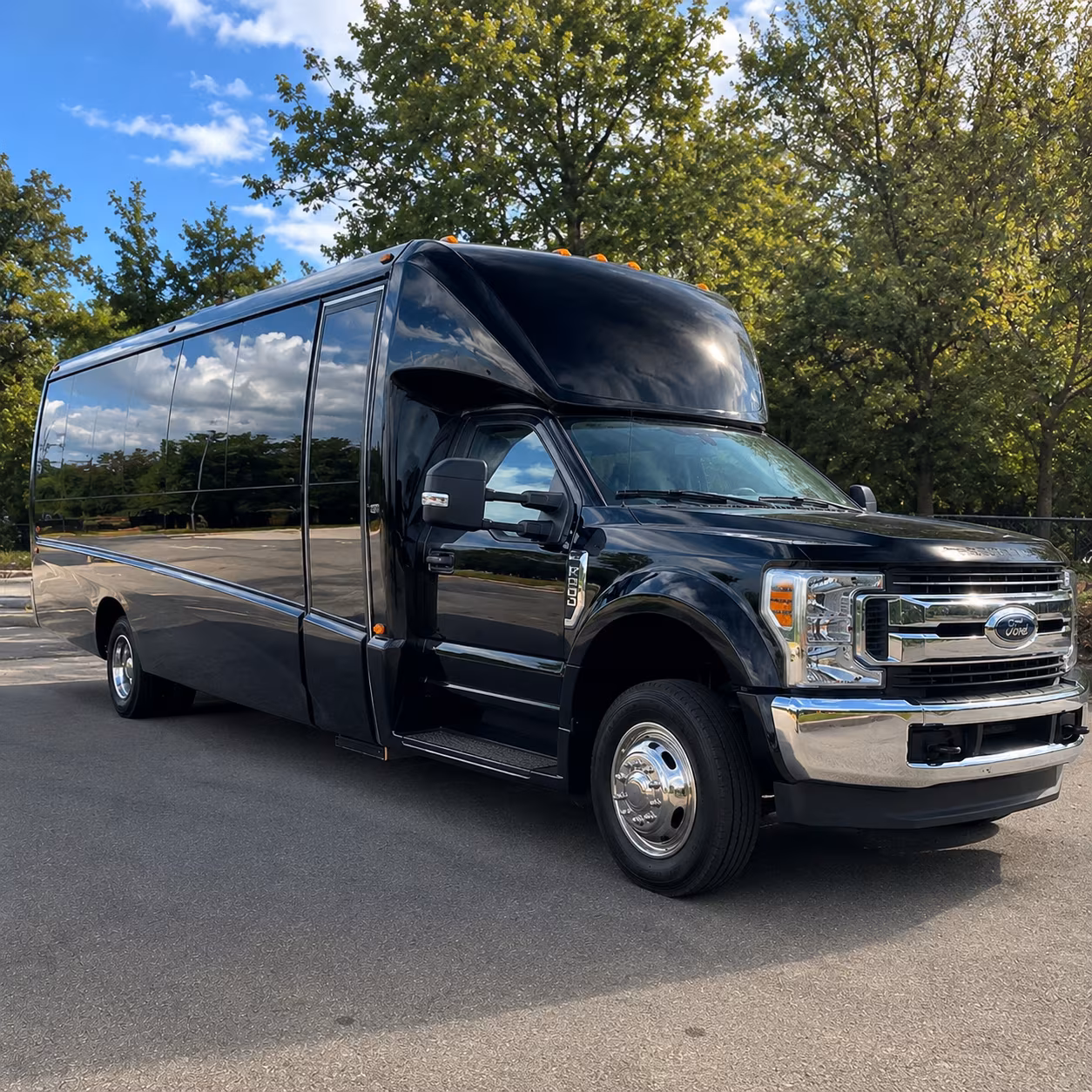 arrange transportation for your next corporate event 3