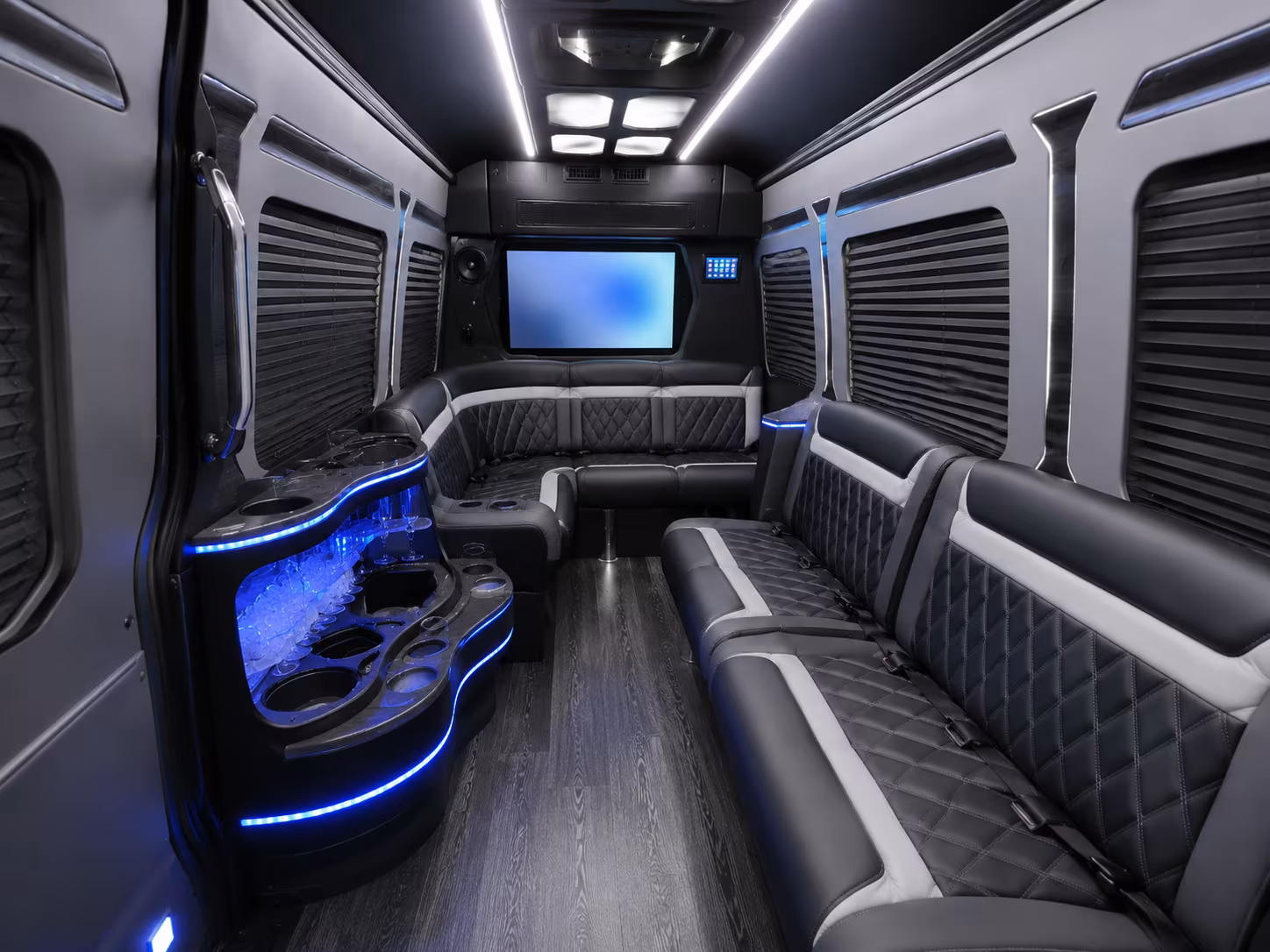 arrange transportation for your next corporate event 5