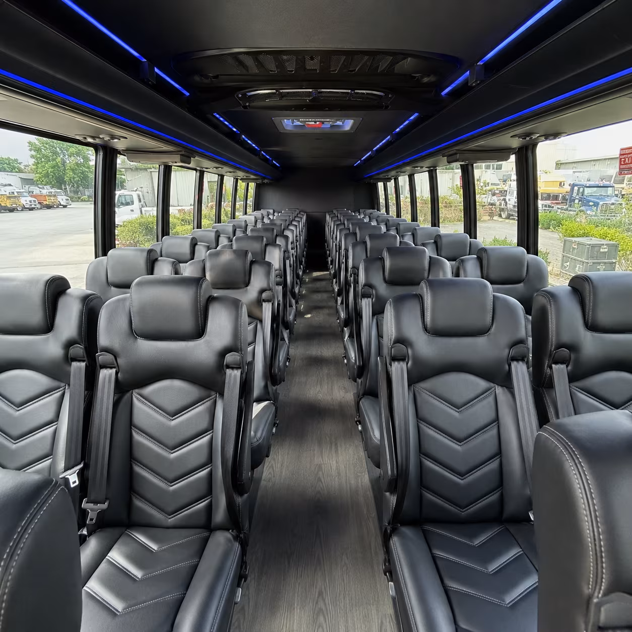 arrange transportation for your next wedding 3