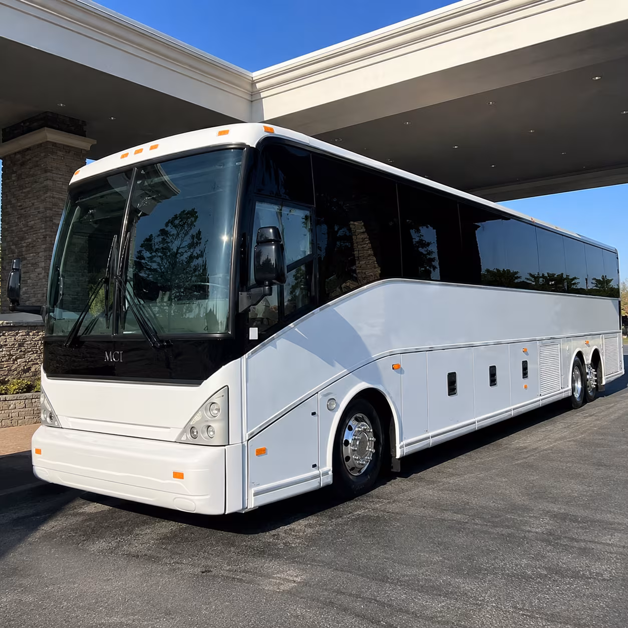 charter buses for corporate events at the ontario convention center